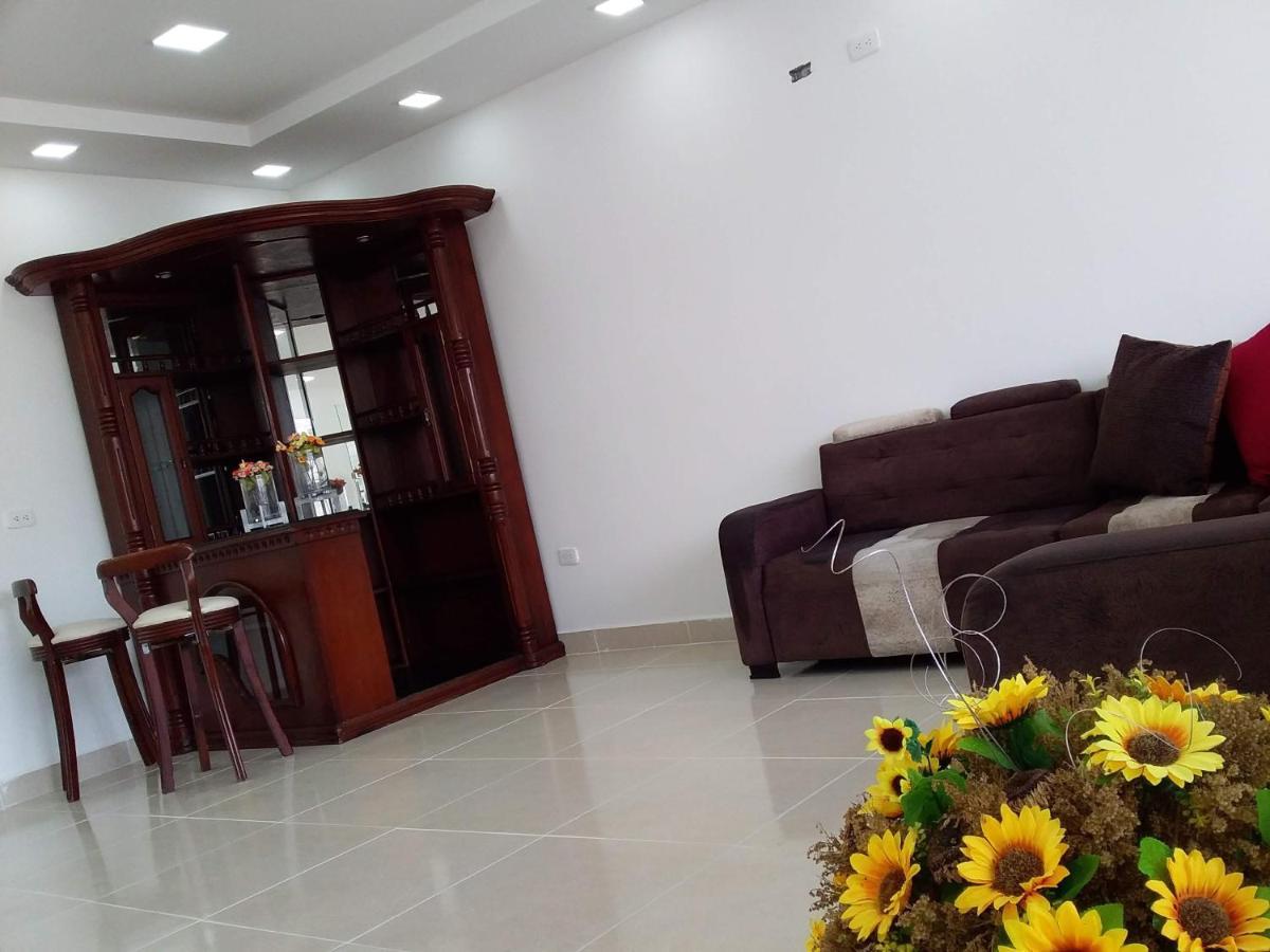 El Mochilero Hostel Ριομπάμπα Εξωτερικό φωτογραφία
